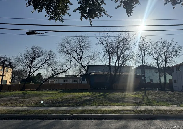 Photo 3 of Land for sale at 602 Labor St, San Antonio, TX 78210 | MLS# 1841579 | Listing updated on 2026-05-31