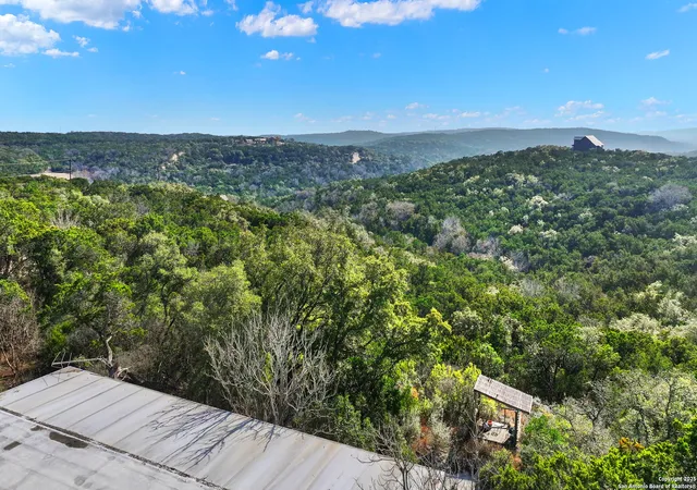 Photo 2 of Single family home for sale at 9150 Camino Del Sol, San Antonio, TX 78255 | MLS# 1841749 | Listing updated on 2026-01-08