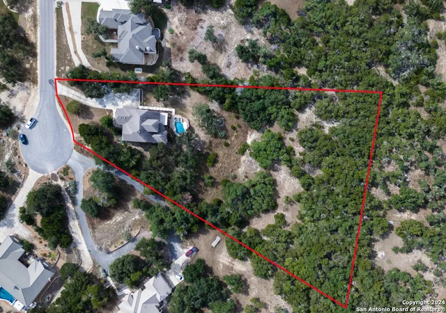 39th image of 755 Panorama Pt, Canyon Lake, TX 78133 | MLS# 1841781