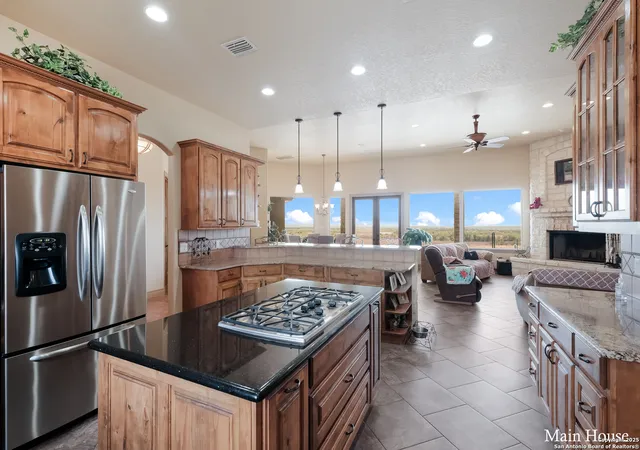 Photo 3 of House for sale at 208 Private Road 378, Rio Medina, TX 78066 | MLS# 1841971 | Listing updated on 2026-05-29