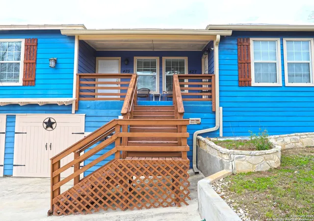 Photo 3 of House for sale at 425 Parland Pl, San Antonio, TX 78209 | MLS# 1842101 | Listing updated on 2026-01-18