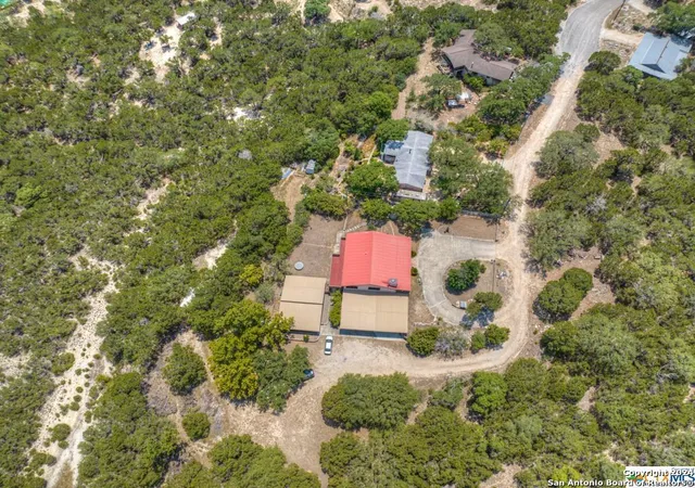 Photo 4 of Sale Pending at 1720 Whispering Hl, Canyon Lake, TX 78133 | MLS# 1842211 | Listing updated on 2025-10-23