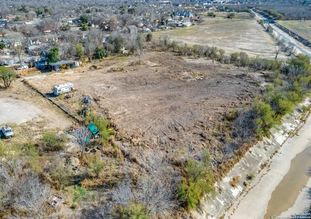 Photo 1 of Land for sale at 1330 W Ackard, San Antonio, TX 78221 | MLS# 1842357 | Listing updated on 2025-09-06