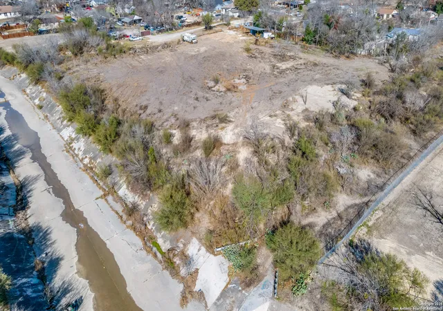 Photo 2 of Land for sale at 1330 W Ackard, San Antonio, TX 78221 | MLS# 1842357 | Listing updated on 2025-09-06