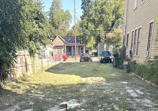 Photo 3 of Land for sale at 710 Marshall St, San Antonio, TX 78212 | MLS# 1842413 | Listing updated on 2026-08-09
