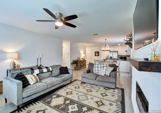 Photo 4 of Single family home for sale at 5851 Forenoon Dr, Bulverde, TX 78163 | MLS# 1842546 | Listing updated on 2025-03-06