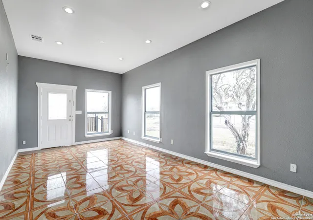 Photo 3 of Single family home for sale at 9455 S Foster Rd, San Antonio, TX 78222 | MLS# 1842583 | Listing updated on 2025-11-06
