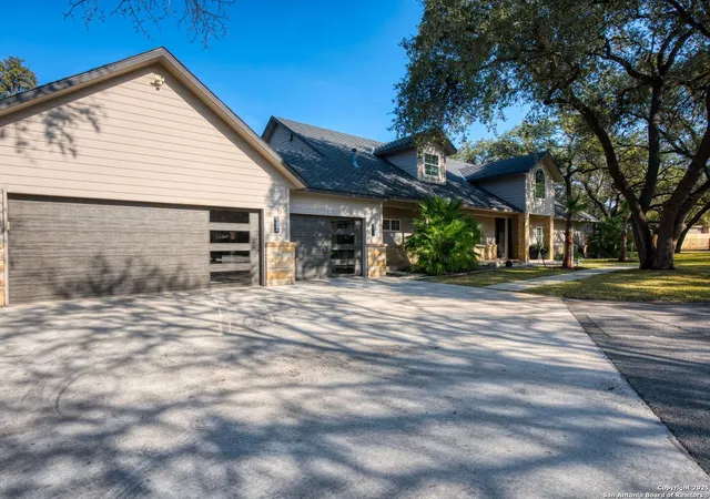 Photo 1 of Sale Pending at 9318 Oak Ledge, San Antonio, TX 78217 | MLS# 1842641 | Listing updated on 2025-11-02