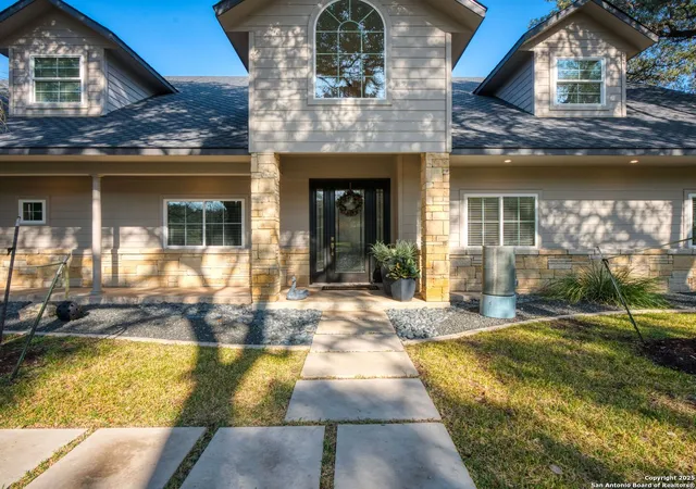 Photo 3 of Sale Pending at 9318 Oak Ledge, San Antonio, TX 78217 | MLS# 1842641 | Listing updated on 2025-11-02