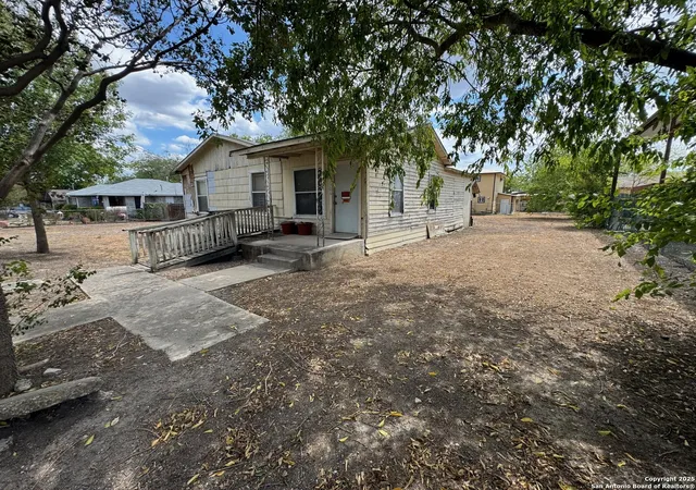 Photo 1 of Sale Pending at 1706 Santa Rita, San Antonio, TX 78214 | MLS# 1842650 | Listing updated on 2026-04-03
