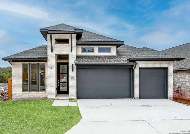 Photo 2 of Sale Pending at 1872 Front Porch Avenue, New Braunfels, TX 78132 | MLS# 1842883 | Listing updated on 2025-09-15