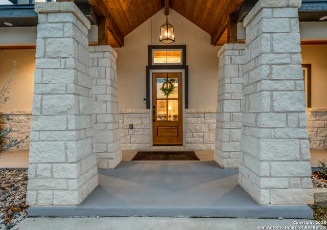 1st image of 164 Crescent Rdg, Adkins, TX 78101 | MLS# 1842885