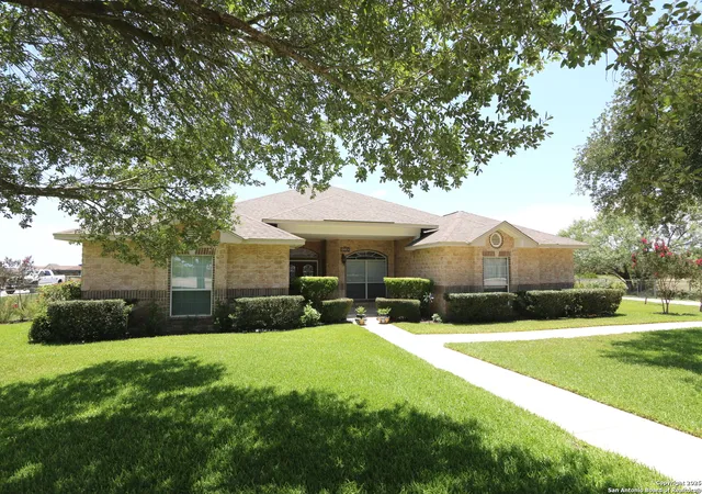 Photo 2 of Single family home for sale at 8306 Quail Covey Ln, San Antonio, TX 78263 | MLS# 1842897 | Listing updated on 2025-09-09