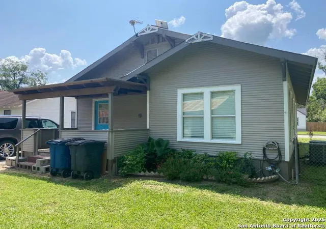 1st image of 357 E Faust St, New Braunfels, TX 78130 | MLS# 1842908
