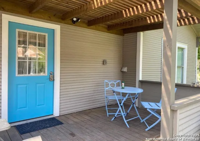 2nd image of 357 E Faust St, New Braunfels, TX 78130 | MLS# 1842908