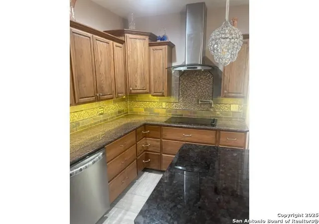 5th image of 357 E Faust St, New Braunfels, TX 78130 | MLS# 1842908