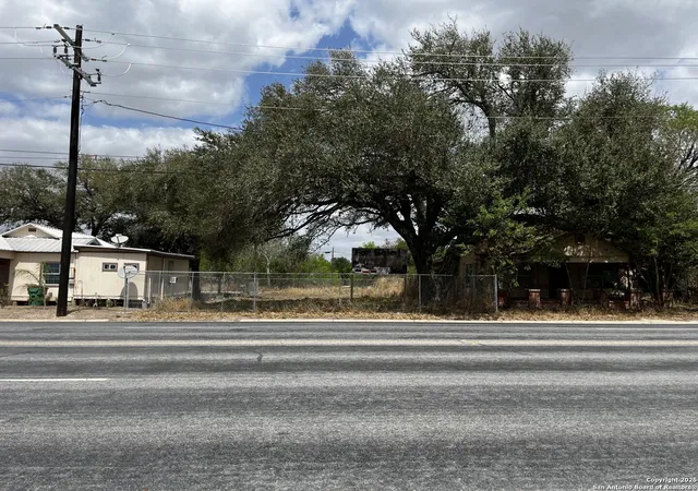 Land for sale at 425 W Rice St, Falfurrias, TX 78355 | MLS# 1843253