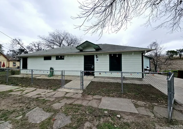 Photo 3 of Single family home for sale at 517 Kirk, San Antonio, TX 78225 | MLS# 1843468 | Listing updated on 2025-09-07