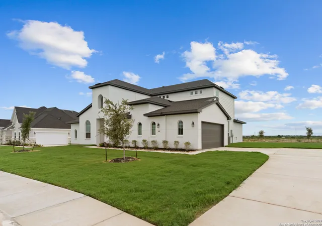 Photo 3 of Sale Pending at 608 Lago Landing, San Antonio, TX 78263 | MLS# 1843514 | Listing updated on 2025-11-24
