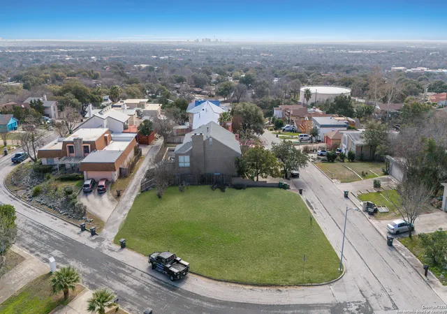 Photo 1 of Sale Pending at 329 Clubhill, San Antonio, TX 78228 | MLS# 1843629 | Listing updated on 2026-01-13