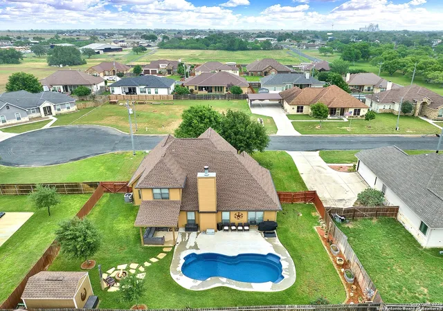2nd image of 109 Park Way, Poth, TX 78147 | MLS# 1843822
