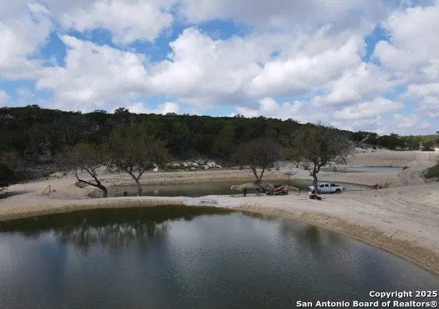 Photo 4 of Land for sale at 296 Kamira Dr, Kerrville, TX 78028 | MLS# 1844080 | Listing updated on 2025-05-19