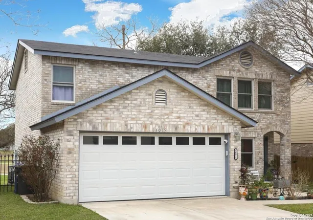 Photo 2 of Sale Pending at 14015 Ne Fairway Oaks, San Antonio, TX 78217 | MLS# 1844091 | Listing updated on 2025-07-19