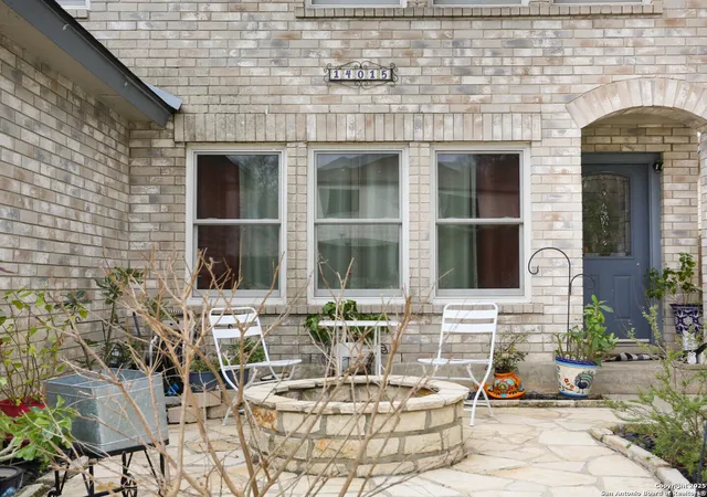 Photo 3 of Sale Pending at 14015 Ne Fairway Oaks, San Antonio, TX 78217 | MLS# 1844091 | Listing updated on 2025-07-19