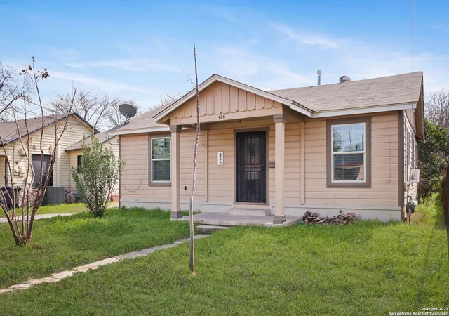 Photo 2 of Sale Pending at 426 Royston, San Antonio, TX 78225 | MLS# 1844092 | Listing updated on 2025-12-29