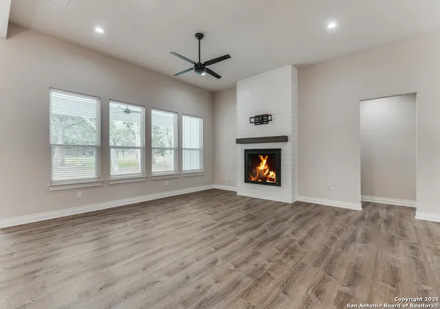 Photo 2 of Single family home for sale at 122 River View, Boerne, TX 78006 | MLS# 1844137 | Listing updated on 2025-03-18