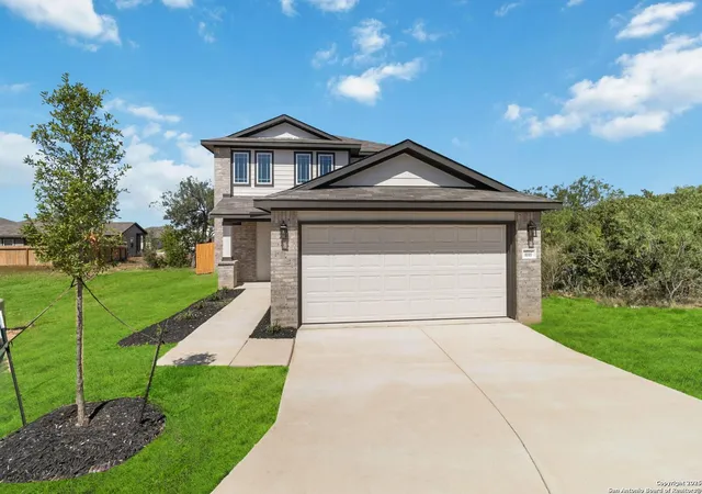 Photo 3 of Sale Pending at 10303 Apple Pie Rd, San Antonio, TX 78224 | MLS# 1844158 | Listing updated on 2026-01-12