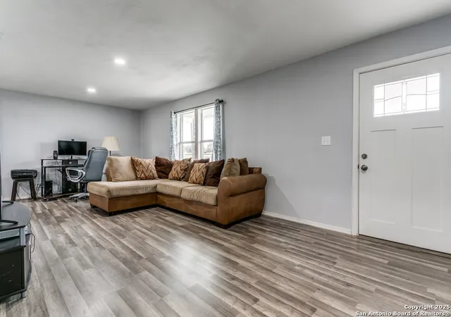 Photo 2 of Sale Pending at 9262 Schaefer Rd, Converse, TX 78109 | MLS# 1844449 | Listing updated on 2025-09-23