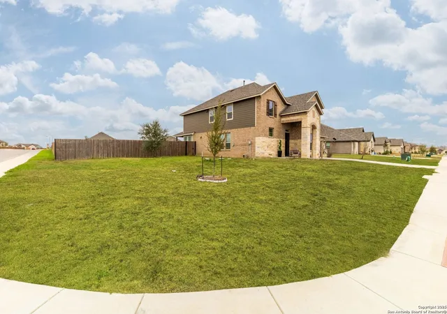 Photo 3 of Single family home for sale at 5104 Tupelo, San Antonio, TX 78229 | MLS# 1844672 | Listing updated on 2025-08-05