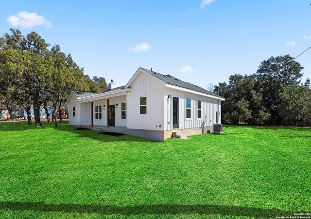 5th image of 906 10Th Street, Blanco, TX 78606 | MLS# 1844674