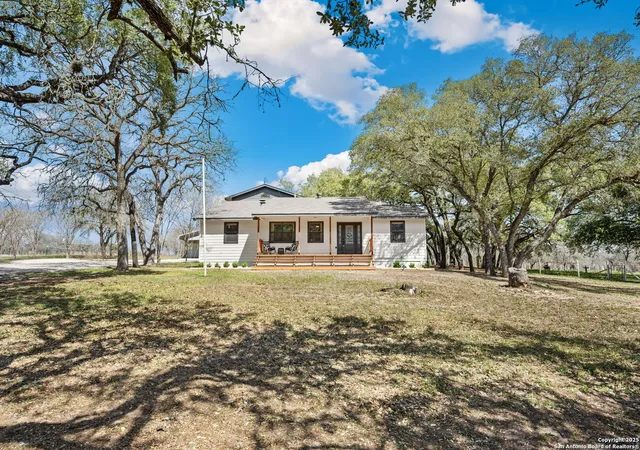 32nd image of 1134 Eagle Creek, Floresville, TX 78114 | MLS# 1844819