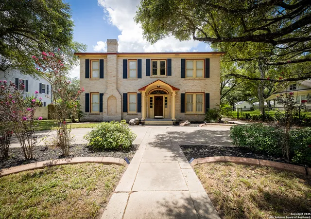 2nd image of 1107 N Adams, Beeville, TX 78102 | MLS# 1845033