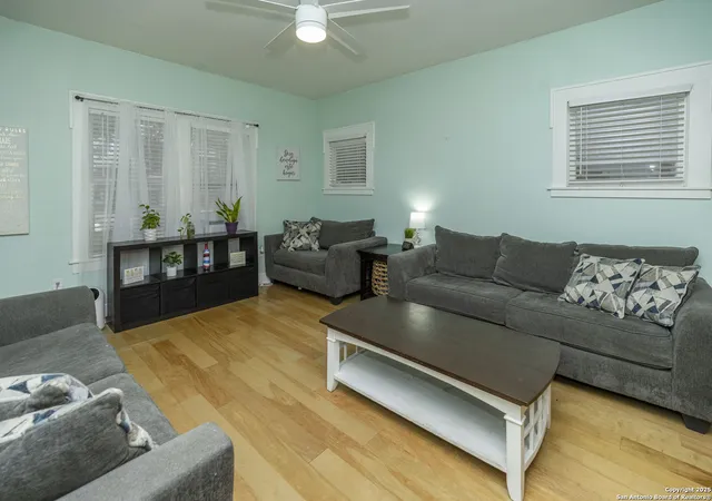 Photo 3 of Single family home for sale at 935 E Highland Blvd, San Antonio, TX 78210 | MLS# 1845040 | Listing updated on 2025-08-25