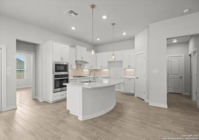 Photo 3 of Sale Pending at 1848 Heritage Maples, New Braunfels, TX 78132 | MLS# 1845295 | Listing updated on 2026-02-02