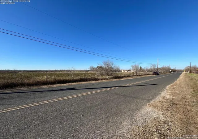 Photo 3 of Sale Pending at 10071 Hackelberg Rd, Atascosa, TX 78002 | MLS# 1845430 | Listing updated on 2026-02-04