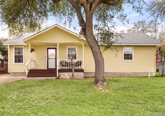 Photo 1 of Single family home for sale at 1143 Dawnridge, Canyon Lake, TX 78133 | MLS# 1845452 | Listing updated on 2026-02-05