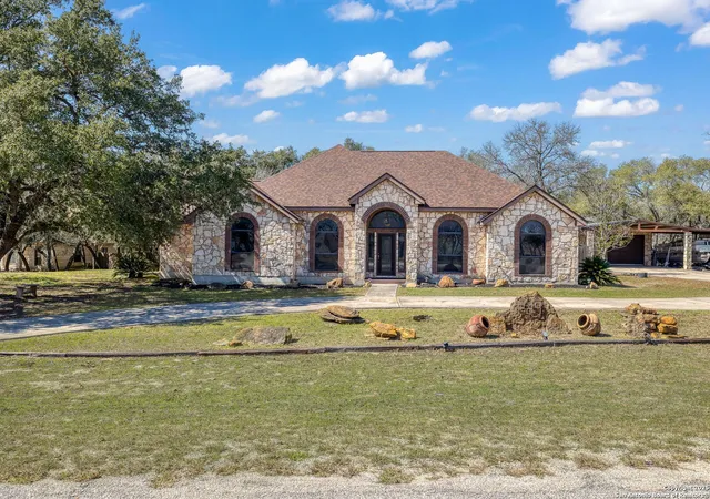 Photo 4 of Single family home for sale at 229 Legacy Trail Dr, La Vernia, TX 78121 | MLS# 1845558 | Listing updated on 2026-09-09