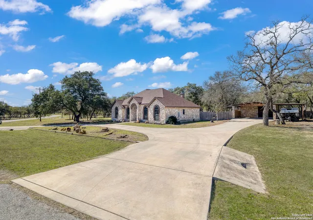 Photo 1 of Single family home for sale at 229 Legacy Trail Dr, La Vernia, TX 78121 | MLS# 1845558 | Listing updated on 2026-09-09