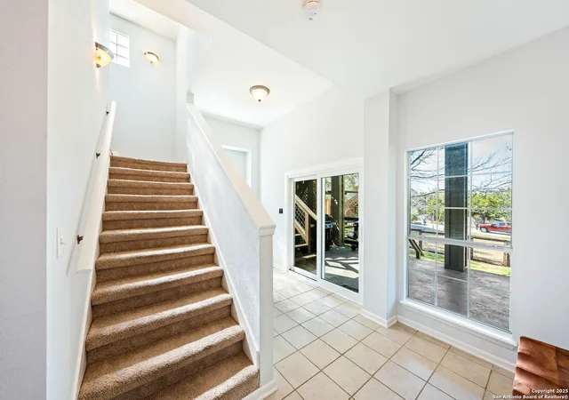 Photo 1 of Single family home for sale at 1156 Riviera, Canyon Lake, TX 78133 | MLS# 1845726 | Listing updated on 2025-09-22