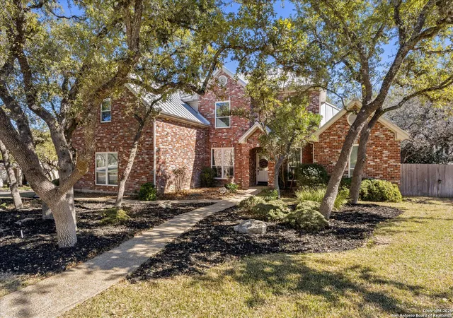 Photo 1 of Single family home for sale at 8506 Fairway Trail Dr, Boerne, TX 78015 | MLS# 1845849 | Listing updated on 2025-08-26