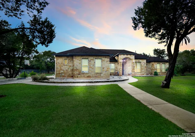 3rd image of 27226 Rockwall Pkwy, New Braunfels, TX 78132 | MLS# 1845983