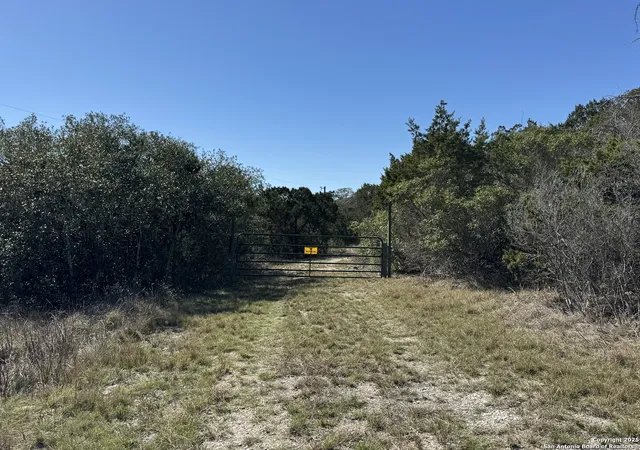 3rd image of 1025 County Road 273, Mico, TX 78056 | MLS# 1846045