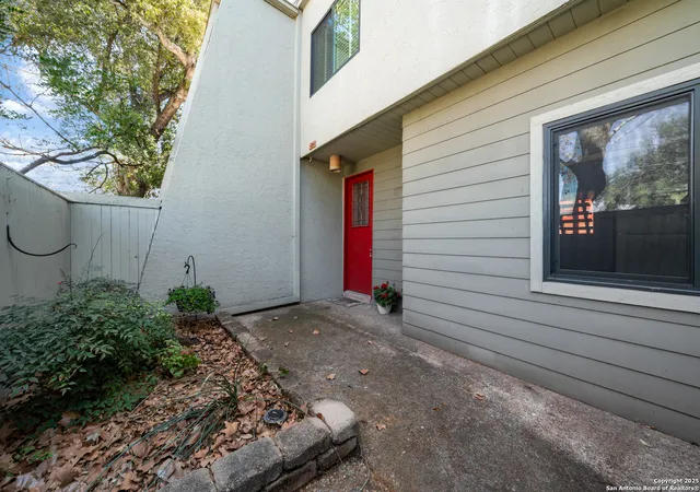 Photo 2 of Condo for sale at 3102 Eisenhauer #B-14, San Antonio, TX 78209 | MLS# 1846054 | Listing updated on 2025-09-02