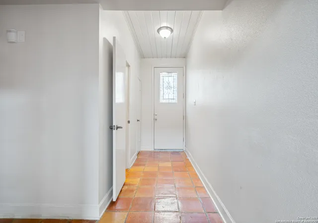 Photo 3 of Condo for sale at 3102 Eisenhauer #B-14, San Antonio, TX 78209 | MLS# 1846054 | Listing updated on 2025-09-02