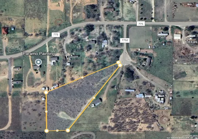 Land for sale at 152 County Road 7752, Devine, TX 78016 | MLS# 1846242