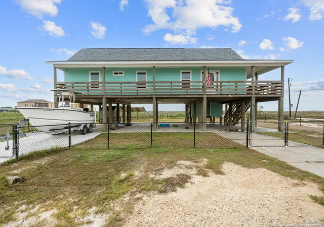 Homes for sale in Rockport, TX | 53 Tern, Rockport, TX 78382 | MLS# 1846276